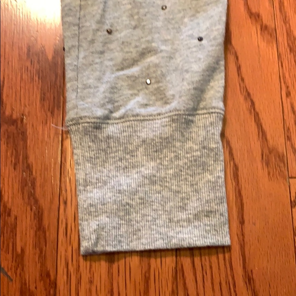 Sparkly Sweats - Picture 3 of 3